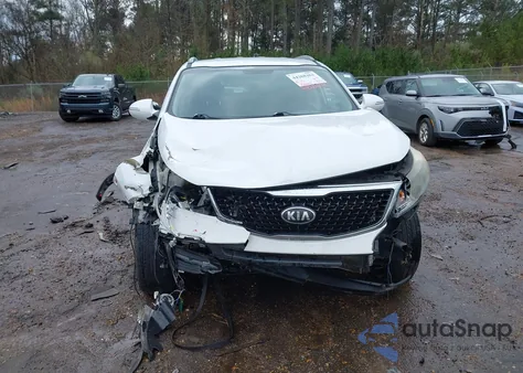 2014 Kia Sportage Lx z USA, uszkodzony, nr VIN KNDPB3AC4E7593413